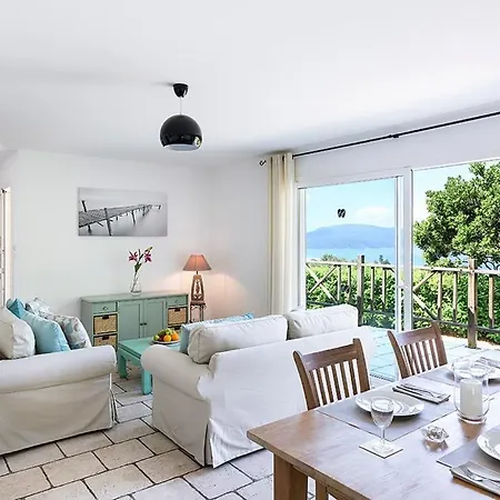 Villa Vetricella Sleeps 4 Pool Air Con Wifi