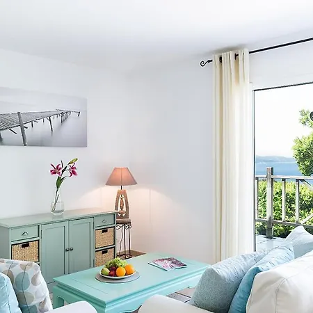 Villa Vetricella Sleeps 4 Pool Air Con Wifi